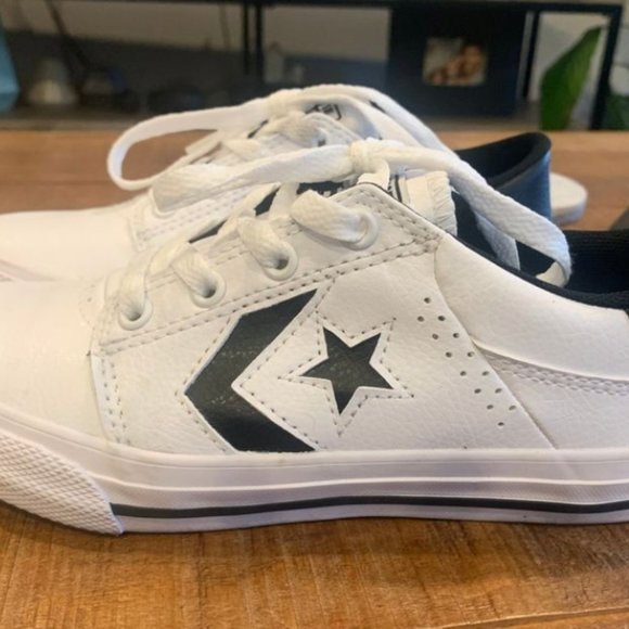 Converse Shoes - White/Black Converse Shoes (Size US 3/UK 35)